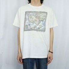 画像2: 80〜90's BANANA REPUBLIC 地図プリントTシャツ L (2)