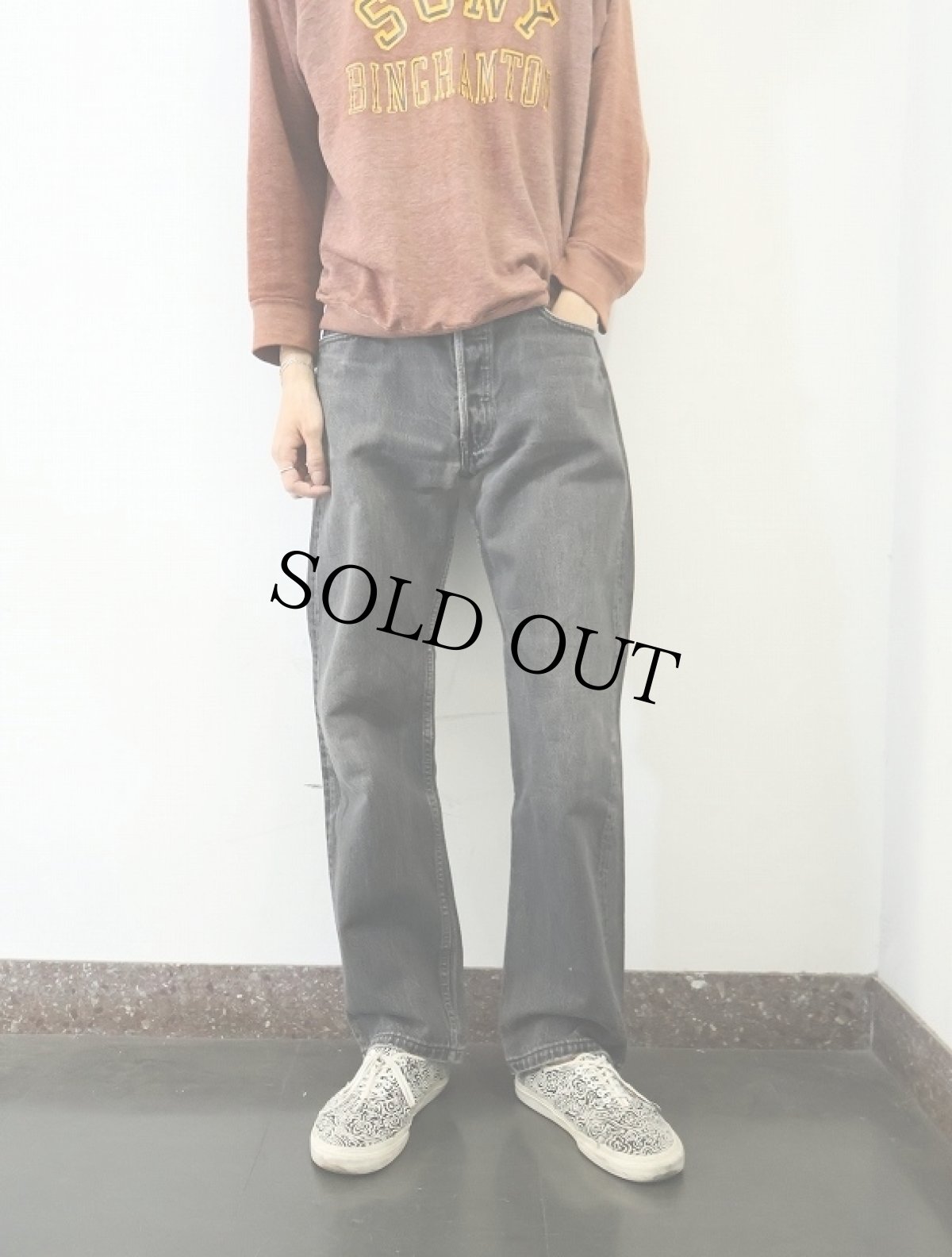 画像1: 90's Levi's 501 USA製 "サルファブラック" ブラックデニムパンツ W32 (1)