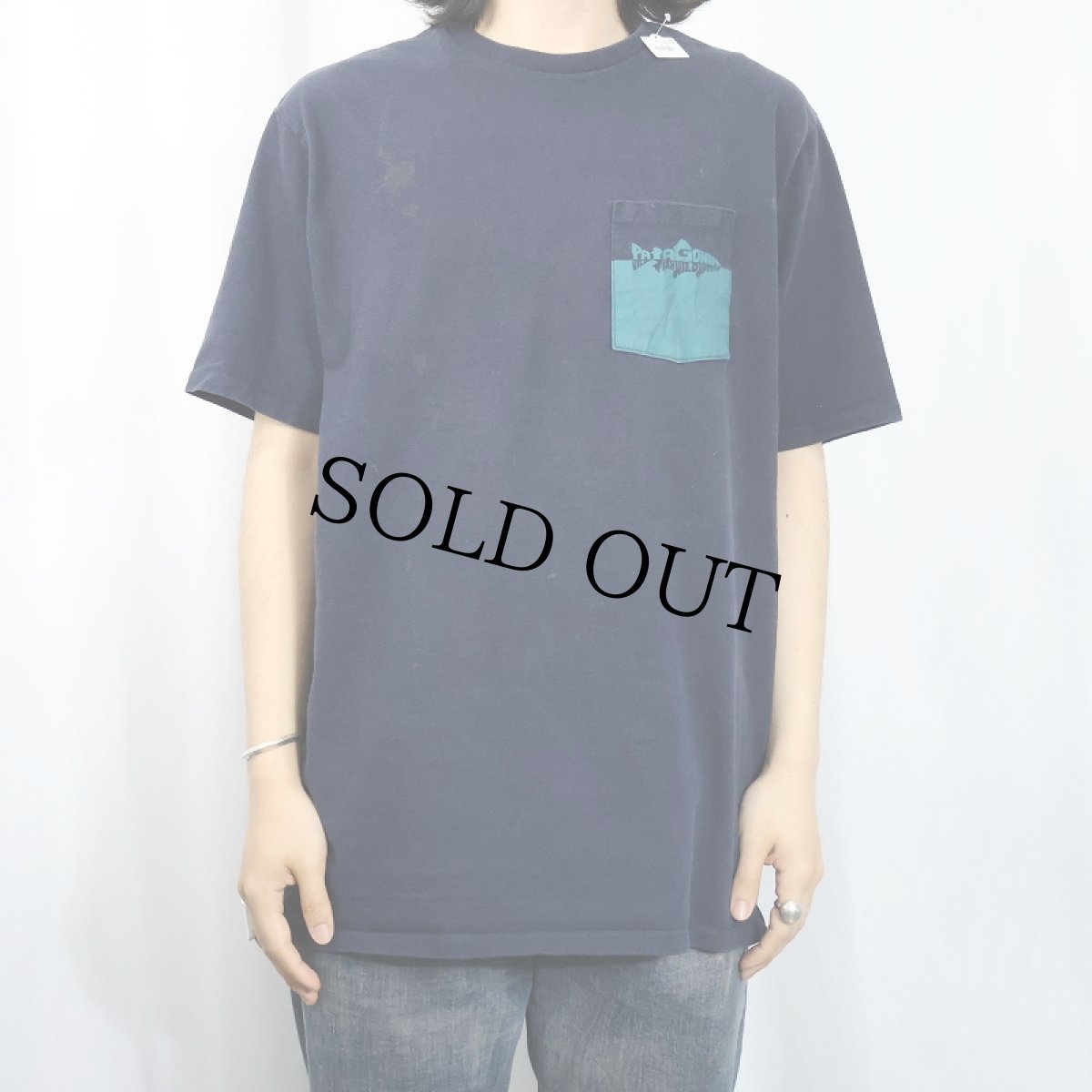 画像3: Patagonia "Wild Fish Wild Waters" プリントポケットTシャツ NAVY M (3)