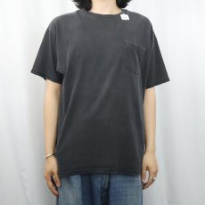 画像2: Hanes 無地ポケットTシャツ BLACK M (2)