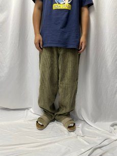 画像2: 90's Levi's SILVER TAB "BAGGY" 太畝コーデュロイパンツ カーキ W38 (2)