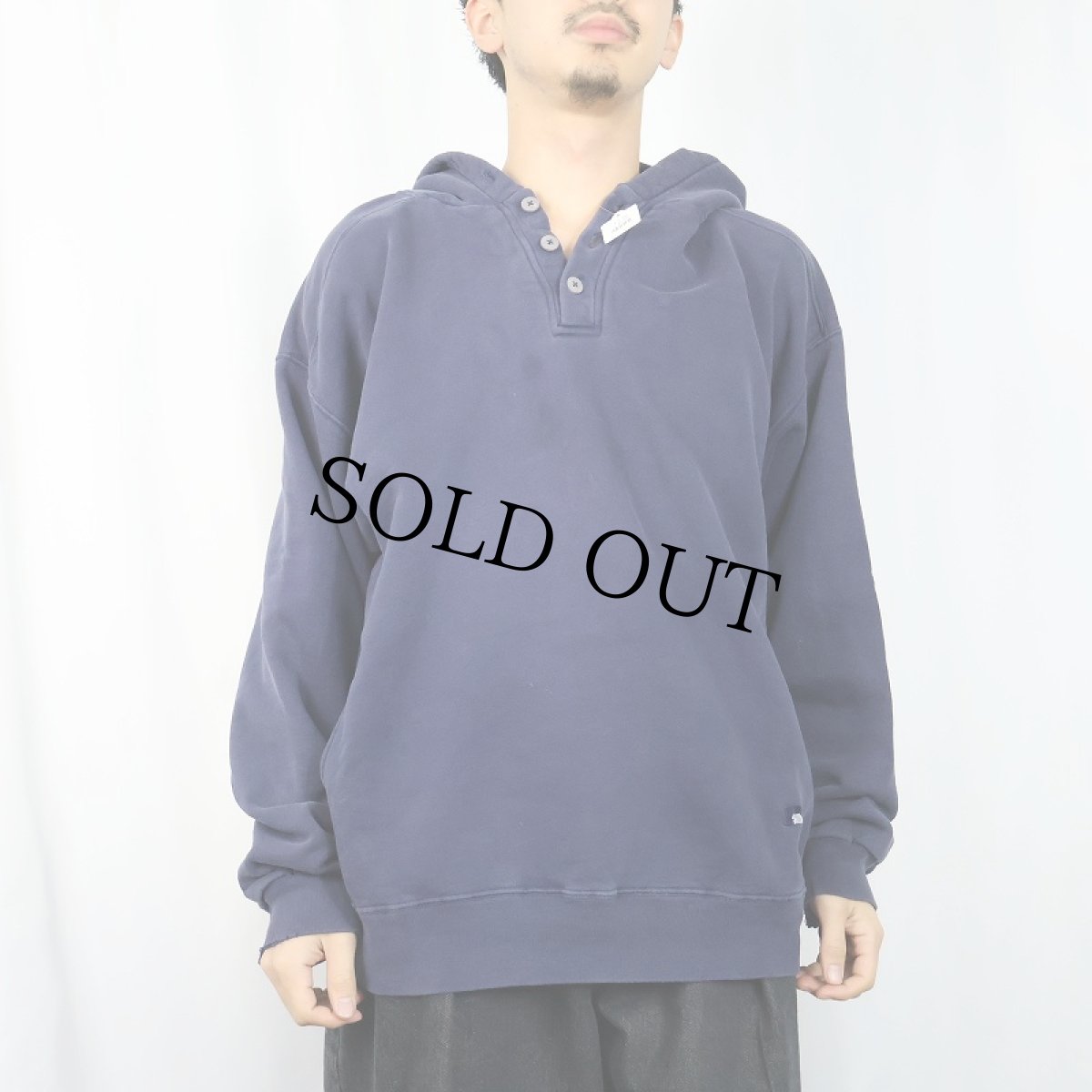 画像2: 90's RUSSELL ATHLETIC USA製 "HIGH COTTON" ヘンリーネックスウェットフーディー NAVY XL (2)