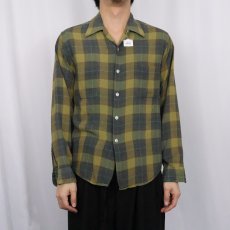 画像2: 50's〜 Sears "Milliken Fabric" チェック柄 レーヨン混 オープンカラーシャツ M (2)