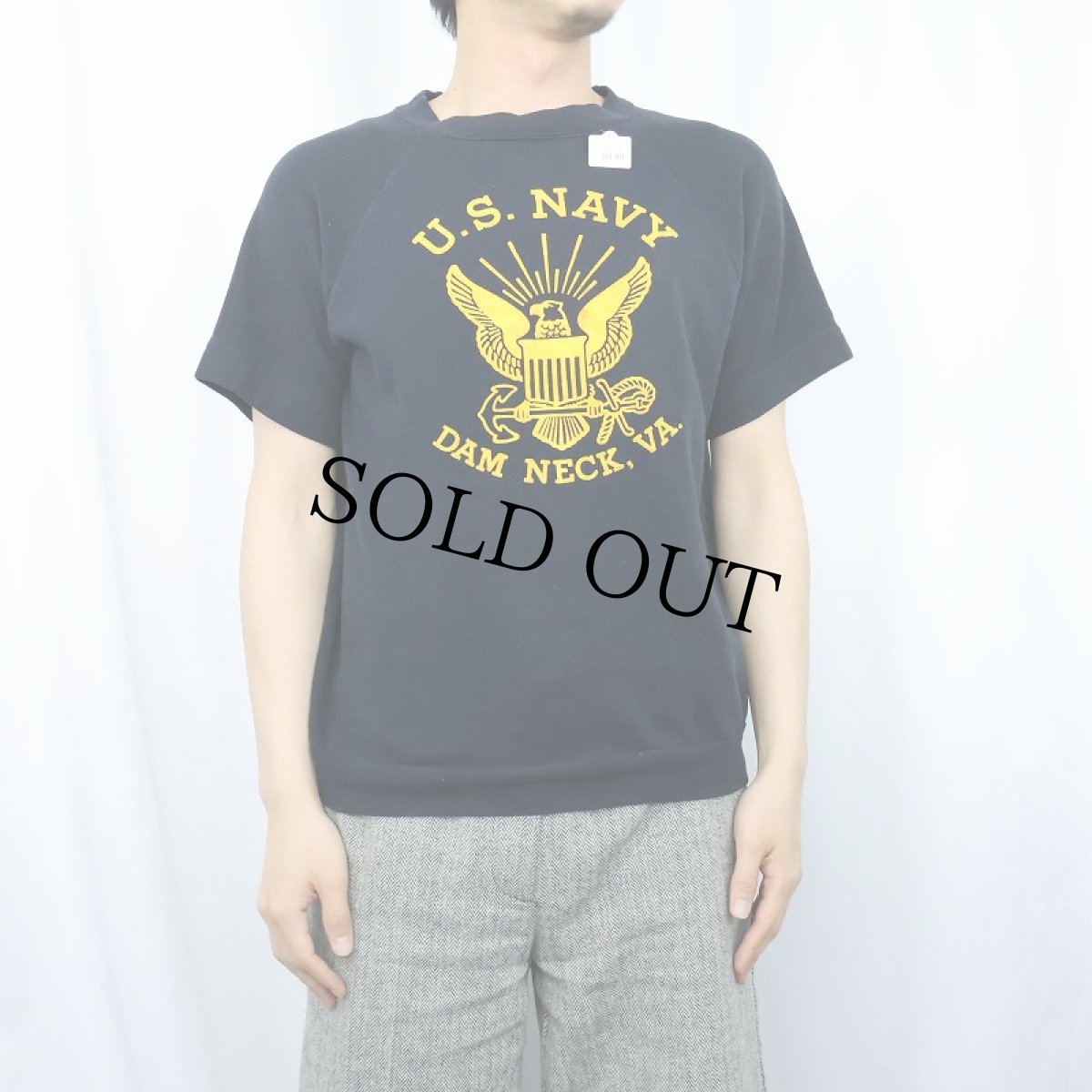 画像2: 70's〜 U.S.NAVY フロッキープリント 半袖スウェット NAVY  (2)