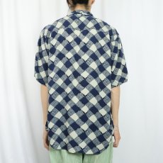 画像3: 90's ROUNDTREE & YORKE チェック柄 レーヨンシャツ L (3)