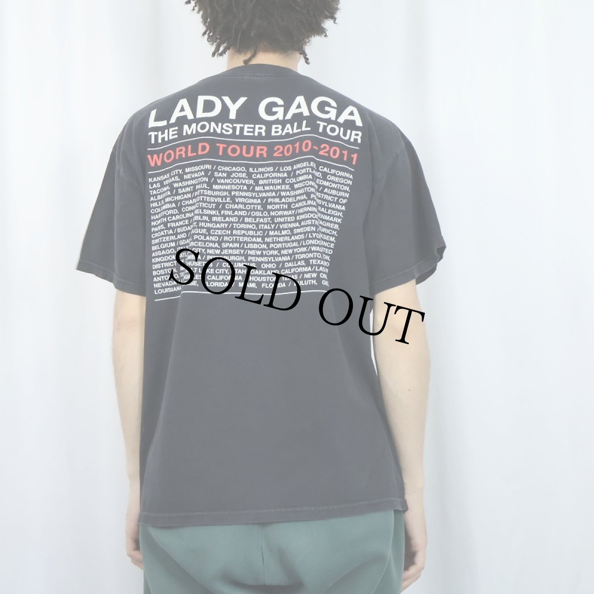 画像4: 2009 LADY GAGA "MONSTER BALL TOUR" ミュージシャンツアープリントTシャツ BLACK L (4)