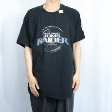 画像2: 2001 Lara Croft: Tomb Raider × TACOBELL アクション映画プリントTシャツ BLACK  (2)