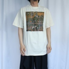 画像2: 90's Norman Rockwell USA製 "Waiting at Crestwood Train Station" アートプリントTシャツ DEADSTOCK L (2)