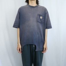 画像2: Carhartt フェードポケットTシャツ NAVY  (2)