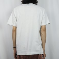 画像3: 90's CMAS USA製 "Fist Bump" イラストプリントTシャツ L (3)