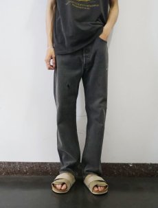 画像1: 90's Levi's 501 USA製 先染め ブラックデニムパンツ W32 (1)
