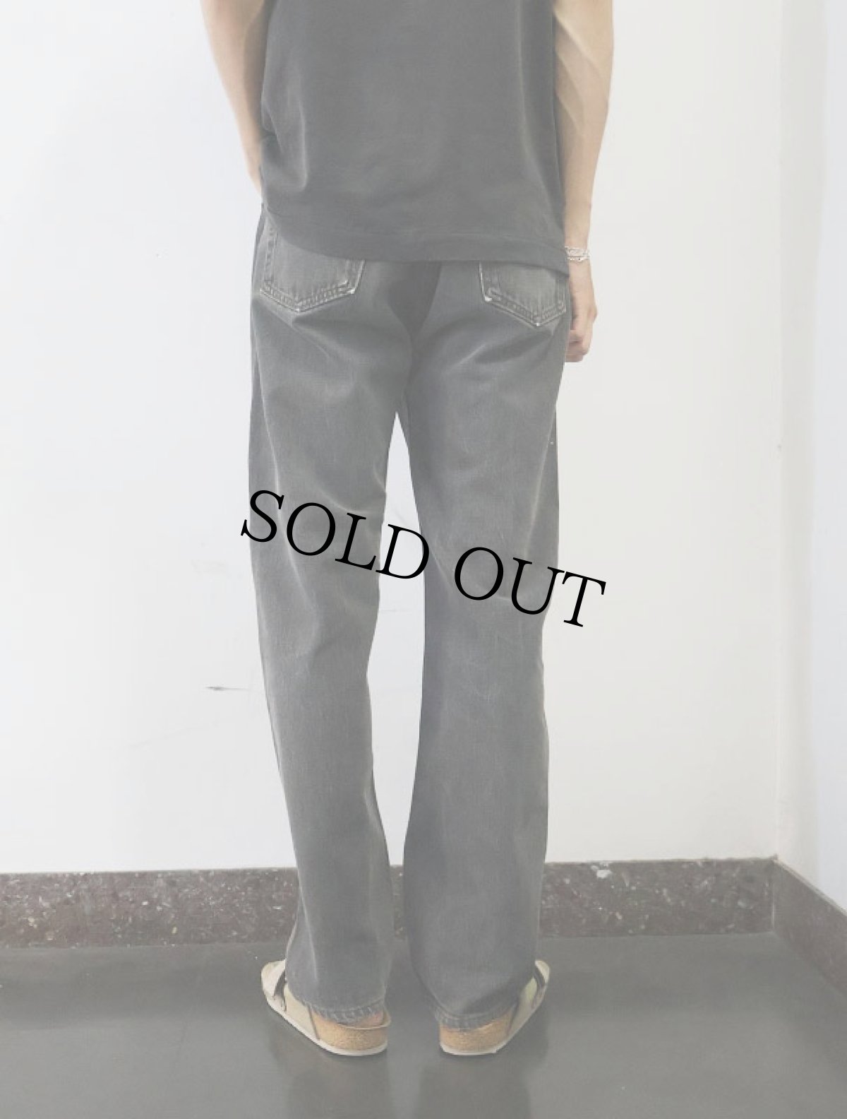 画像2: 90's Levi's 501 USA製 先染め ブラックデニムパンツ W32 (2)