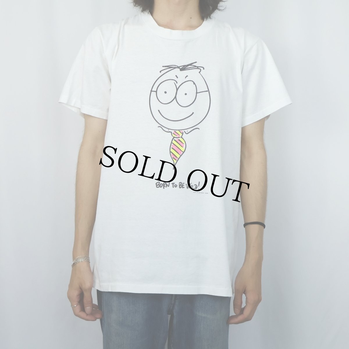 画像2: 90's OUT OF OUR HEADS USA製 "BORN TO BE WILD!" イラストプリントTシャツ L (2)