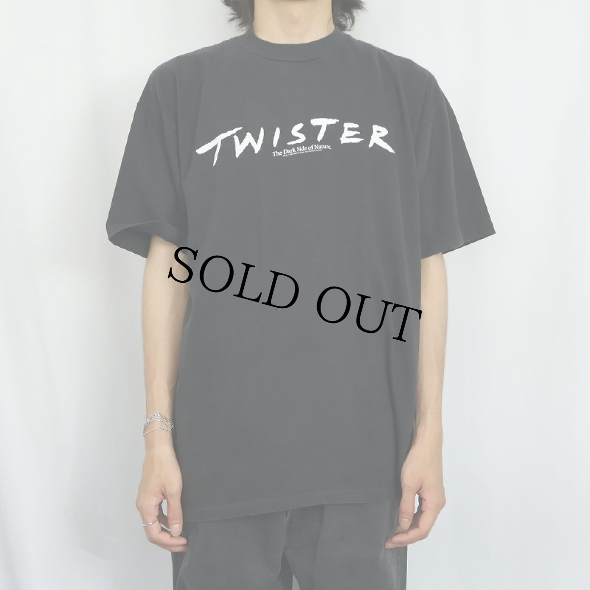 画像2: 1996 Twister USA製 ディザスターアクション映画プリントTシャツ BLACK XL (2)