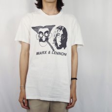画像2: 90's USA製 "MARX & LENNON" パロディプリントTシャツ L (2)