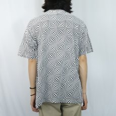 画像3: 90's ANDAZIA USA製 オプティカルアート プリントTシャツ XL (3)
