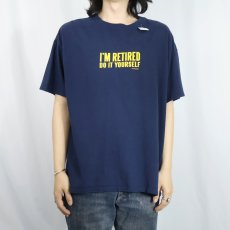 画像2: "I'M RETIRED DO IT YOURSELF" メッセージプリントTシャツ NAVY XL (2)