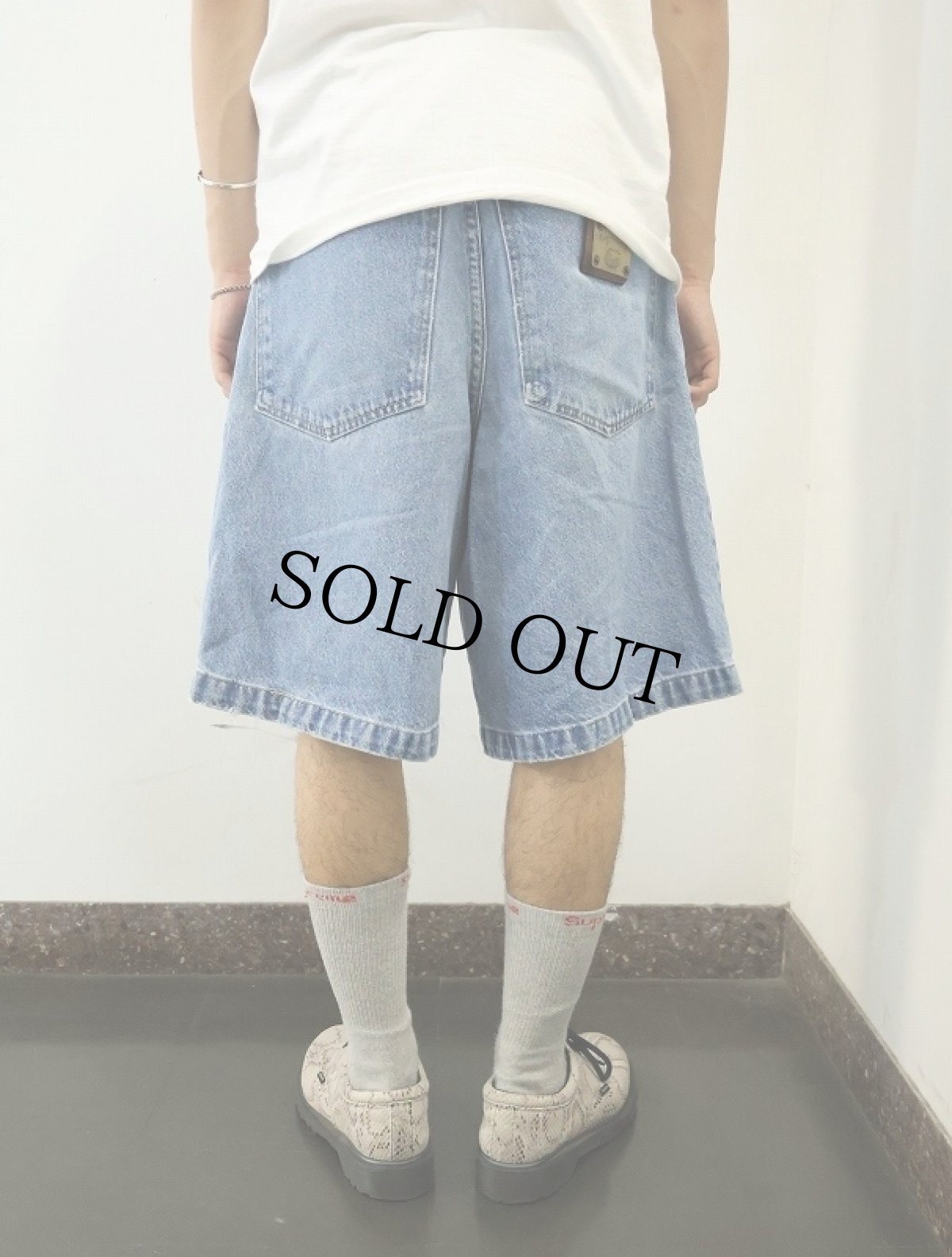 画像4: 90's Karl Kani-Jeans USA製 デニムショーツ W33 (4)