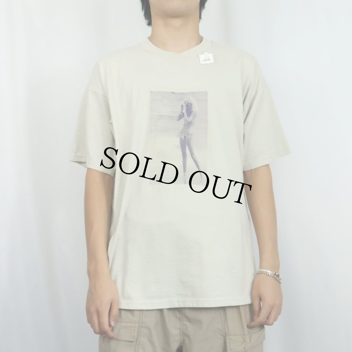 画像2: “A woman in a swimsuit” フォトプリントTシャツ XL (2)