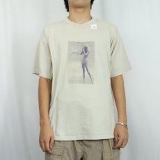 画像2: “A woman in a swimsuit” フォトプリントTシャツ XL (2)
