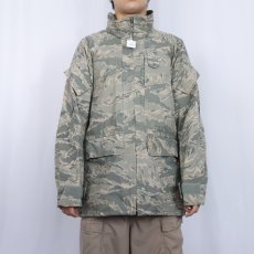 画像2: 2000's U.S.AIR FORCE APECS ABU デジタルタイガーカモ GORE-TEX パーカー MEDIUM-REGULAR (2)