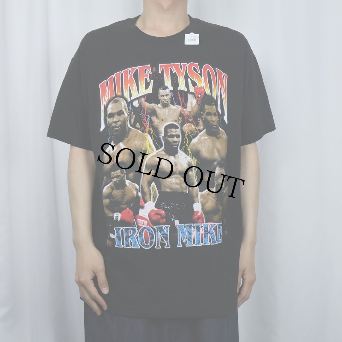 画像2: MIKE TYSON "IRON MIKE" ボクサープリントTシャツ BLACK (2)