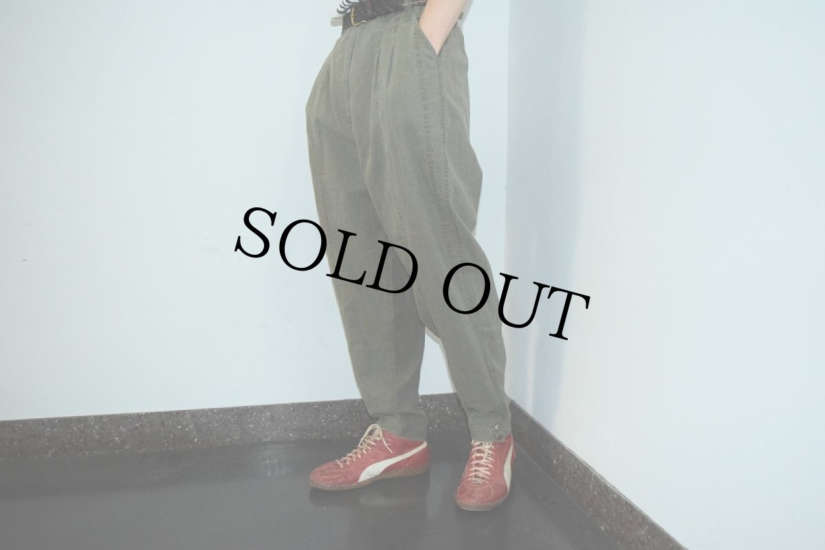 画像2: 90's POLO Ralph Lauren USA製 ロゴ刺繍 ダウンジャケット KHAKI L (2)