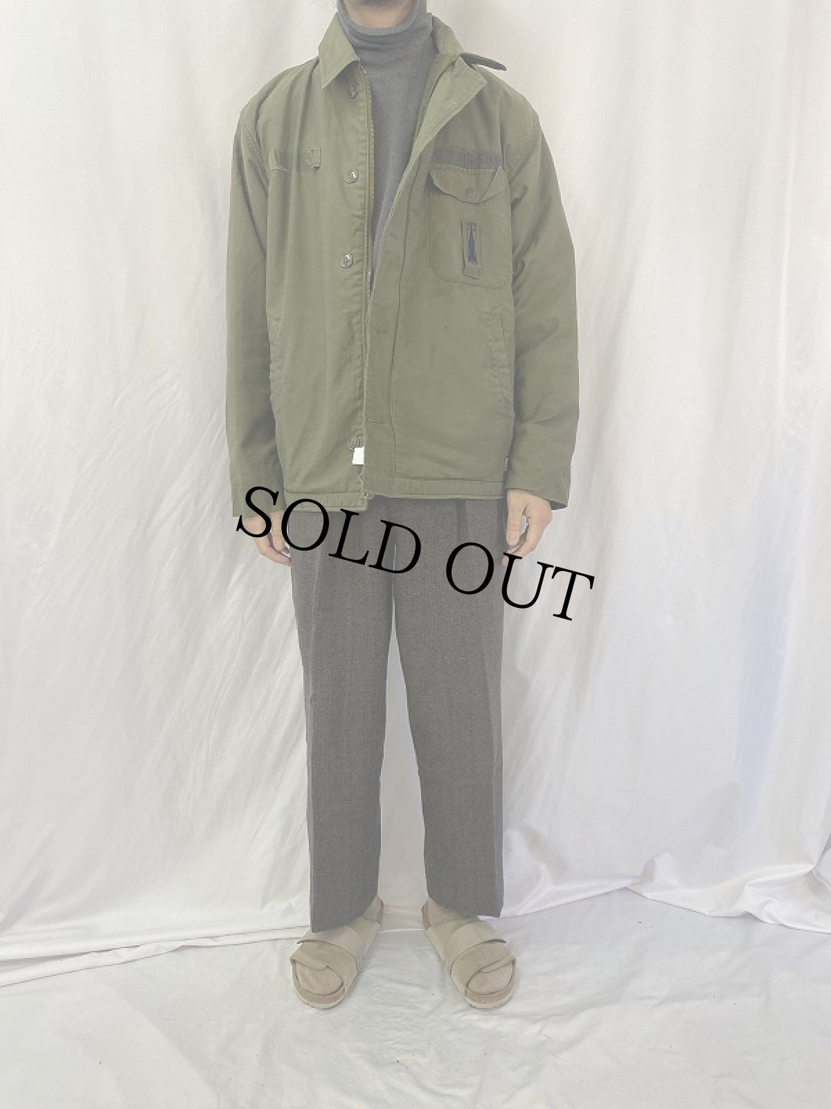 画像2: 80's U.S.NAVY A-2 デッキジャケット LARGE (2)