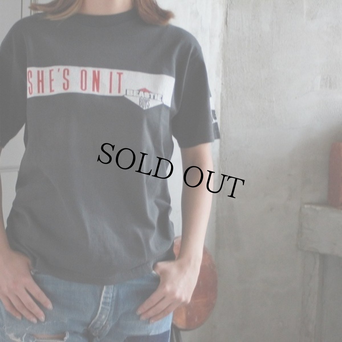 画像5: 90's BEASTIE BOYS "SHE'S ON IT" ヒップホップTシャツ S (5)