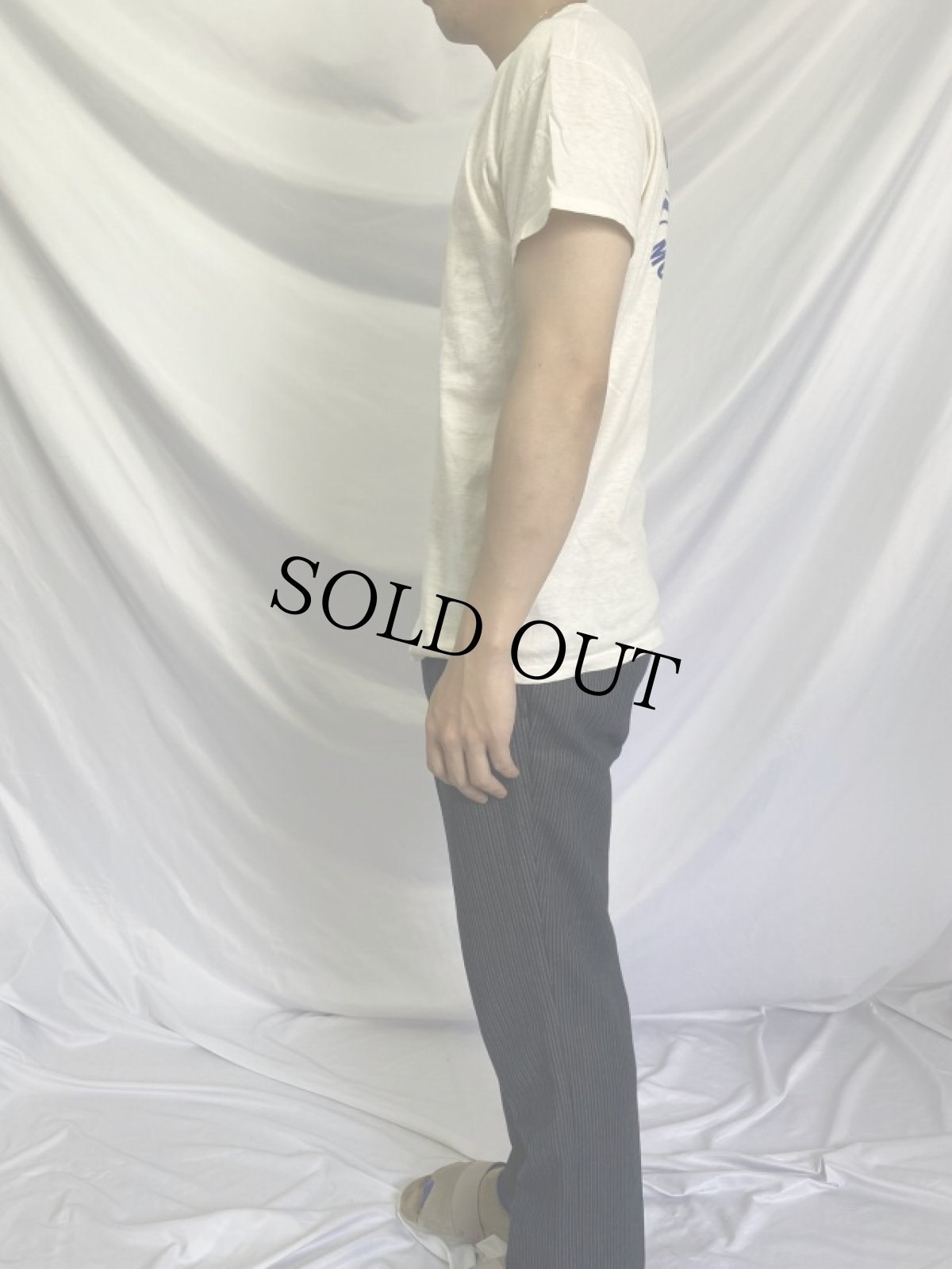 画像4: 70's UNION CARBIDE "...run with the rabbit" モーターサイクルオイル会社 イラストTシャツ L (4)