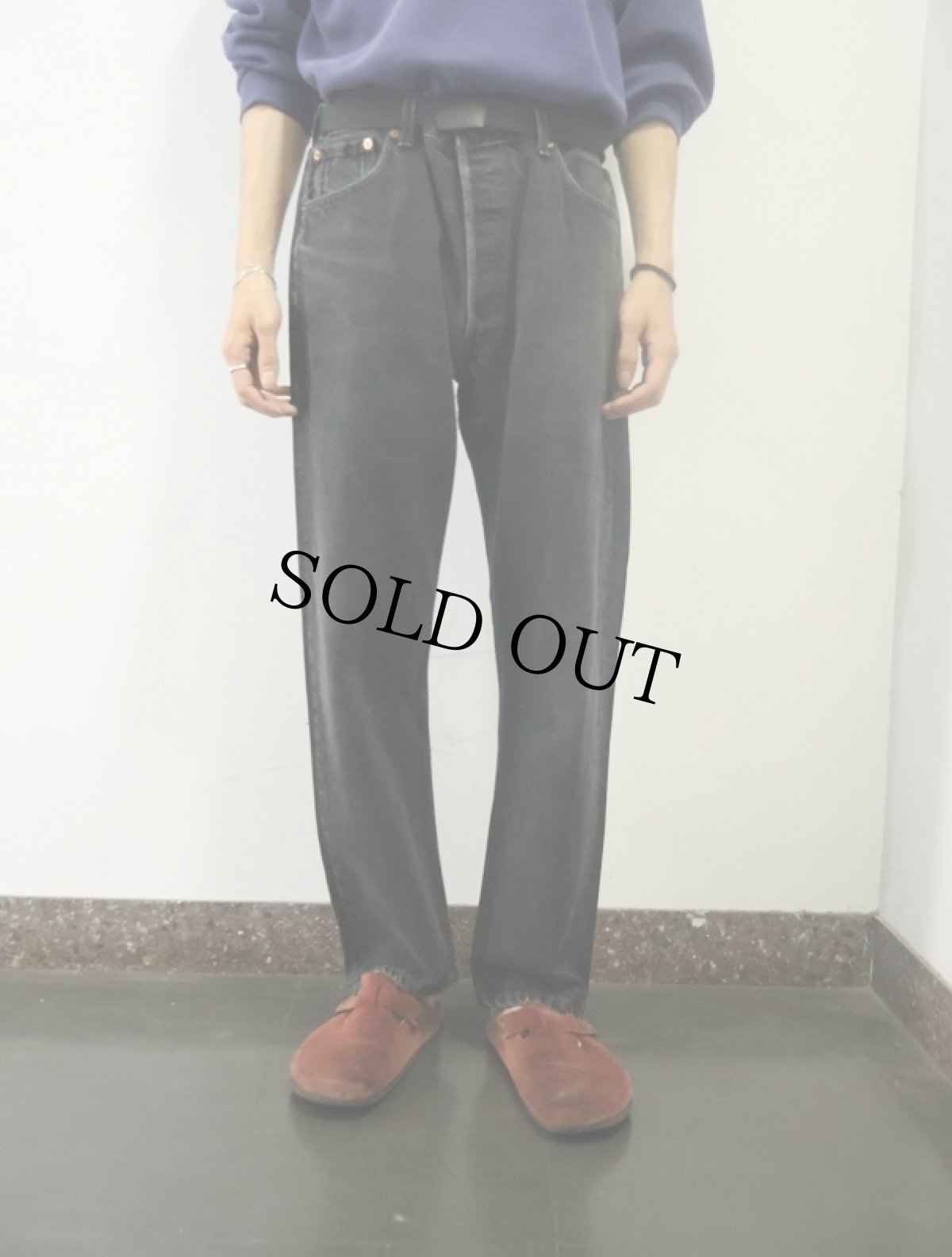 画像2: 90's Levi's 501 USA製 "サルファブラック" ブラックデニムパンツ W35 (2)