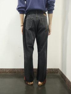 画像3: 90's Levi's 501 USA製 "サルファブラック" ブラックデニムパンツ W35 (3)