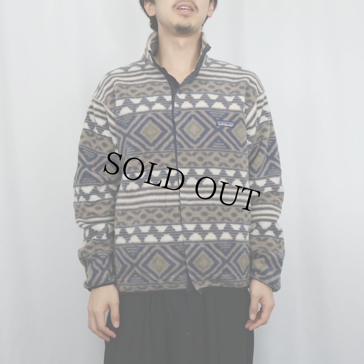 画像2: 90's Patagonia 総柄 リメイク フリースジャケット S (2)