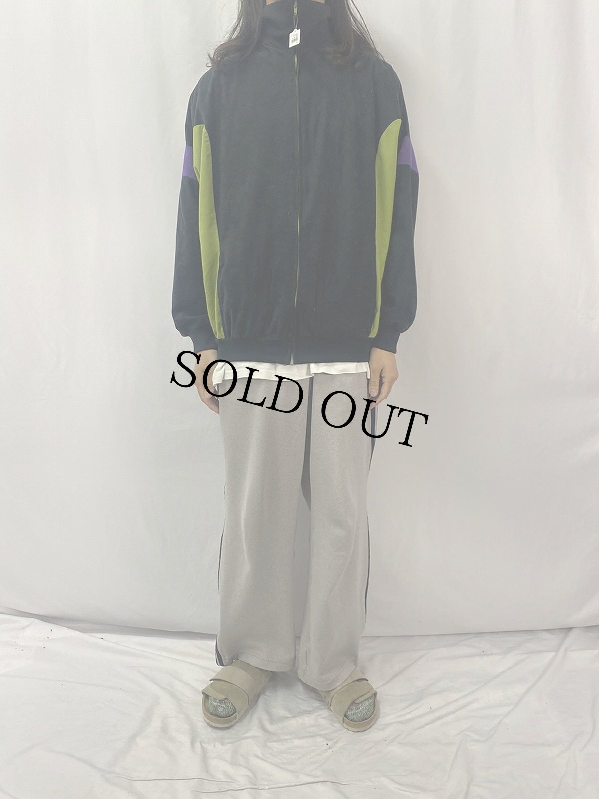 画像2: 70〜80's 切り替えデザイン ベロアジップジャージ (2)