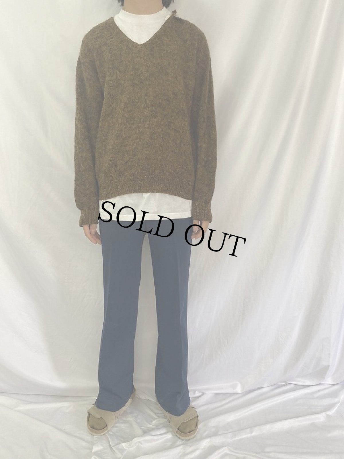 画像4: 60's Vネックモヘアニットセーター (4)