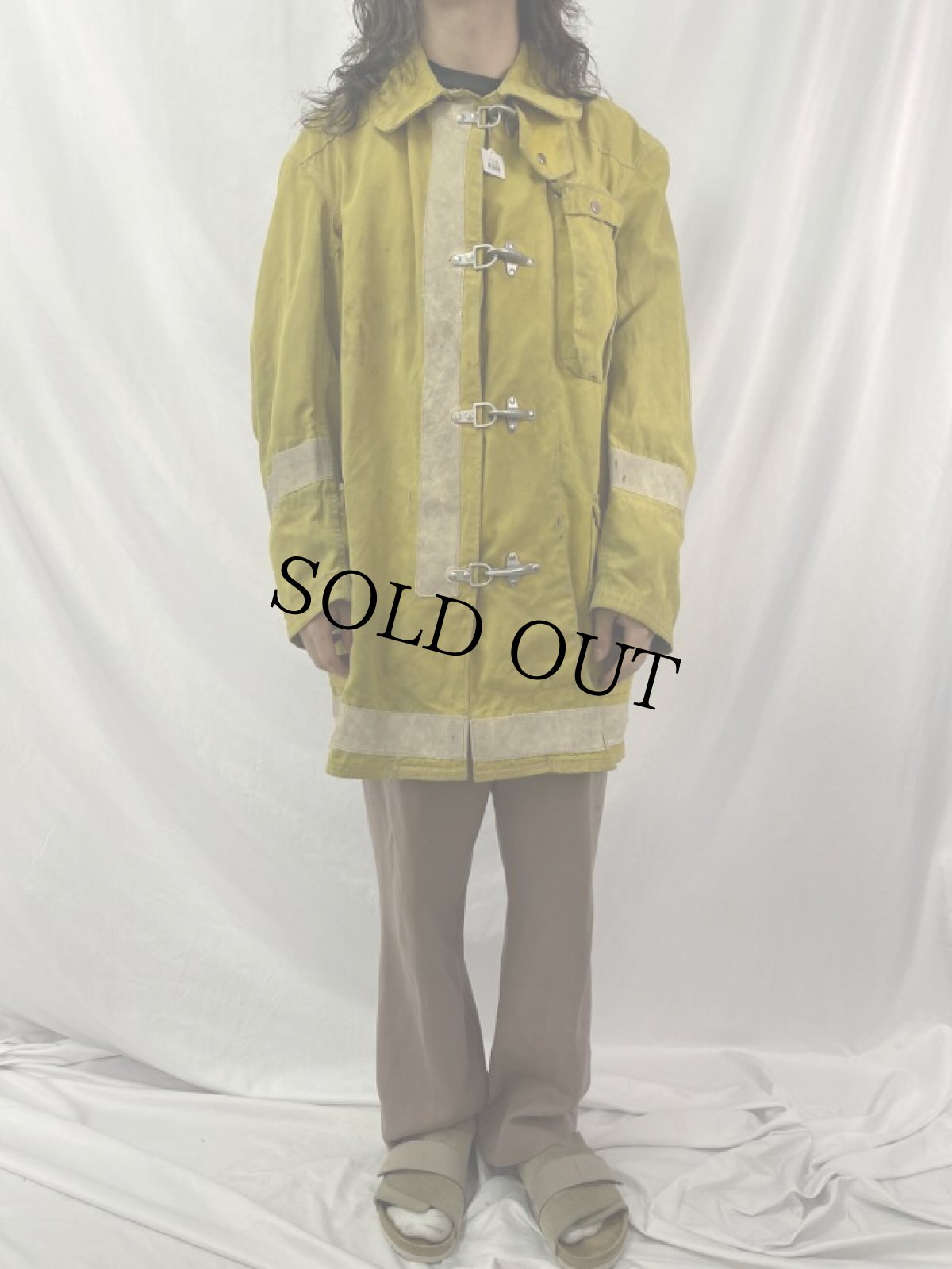 画像2: 70〜80's GLOBE ファイヤーマンジャケット (2)