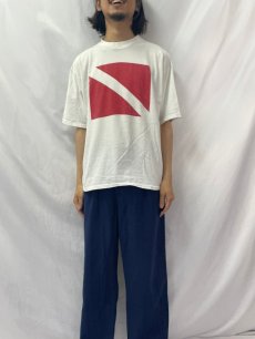 画像2: 90's USA製 ダイビングフラッグTシャツ XL (2)