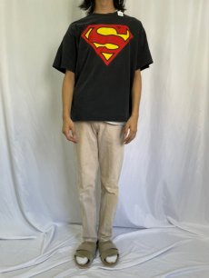 画像2: DC COMICS "Superman" ロゴプリントTシャツ L (2)