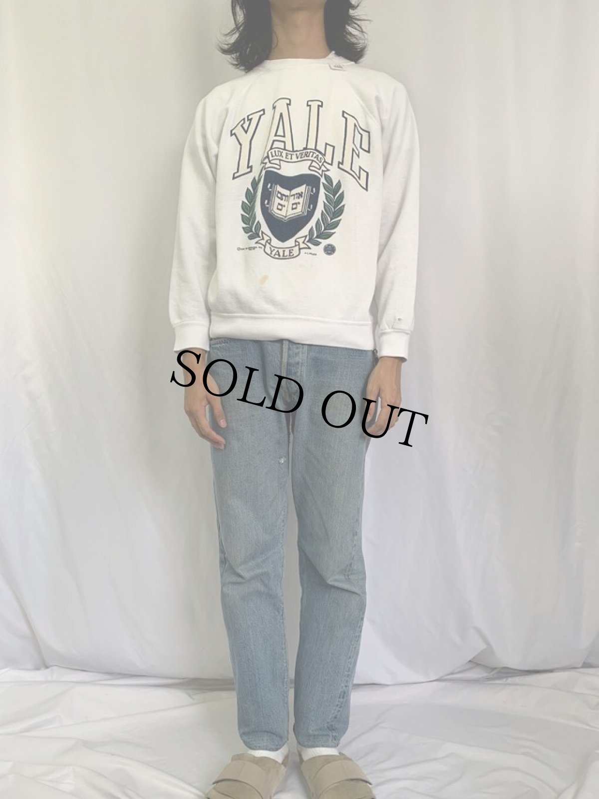 画像2: 80's Tultex USA製 "YALE" カレッジプリント ラグランスウェット L (2)