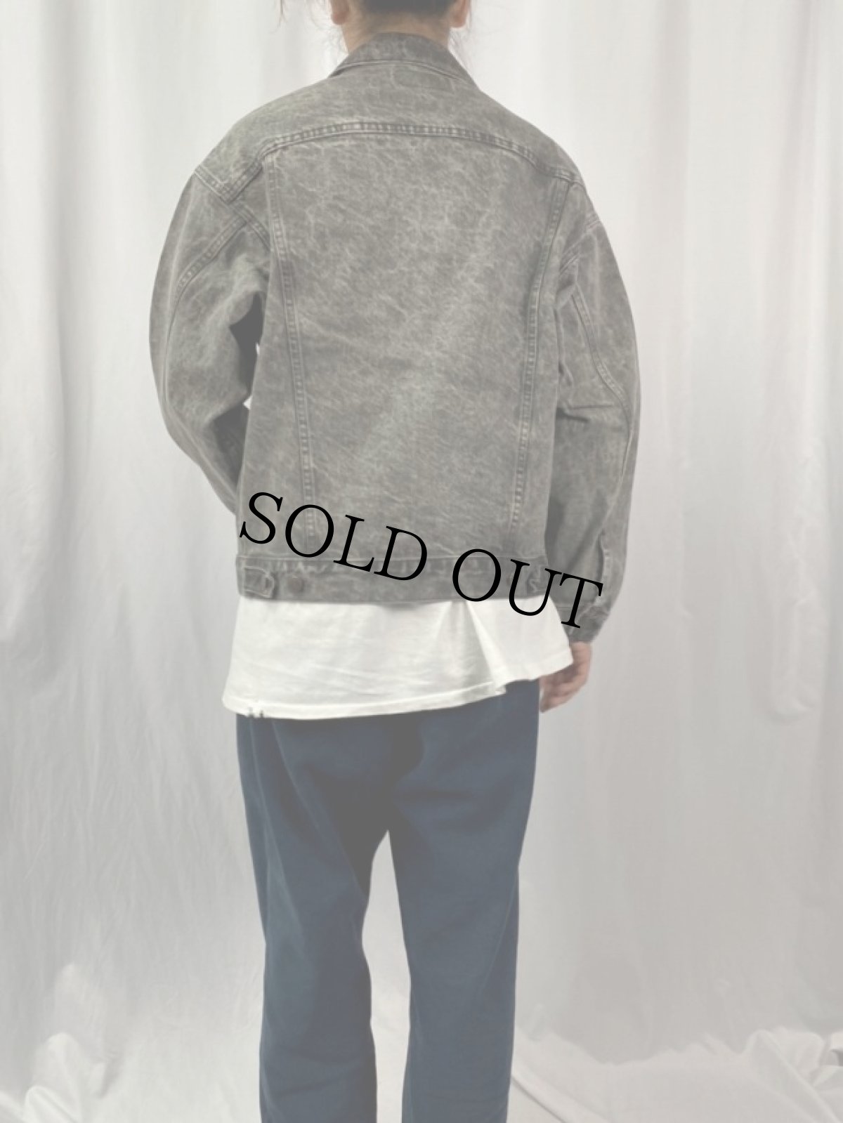 画像4: 80's Levi's 70507-0253 USA製 ケミカルウォッシュ ブラックデニムジャケット M (4)