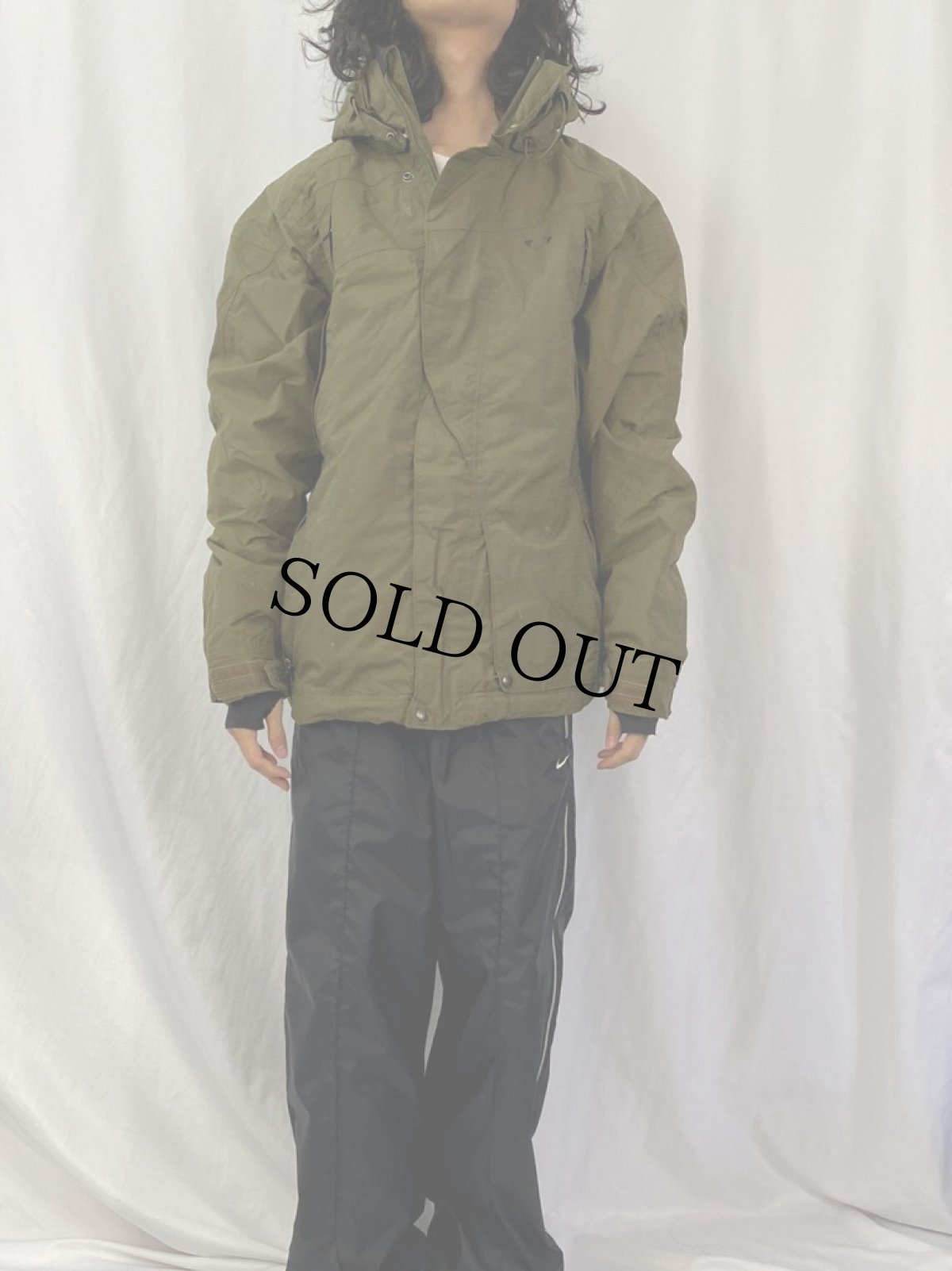 画像2: OAKLEY ナイロンマウンテンパーカー (2)