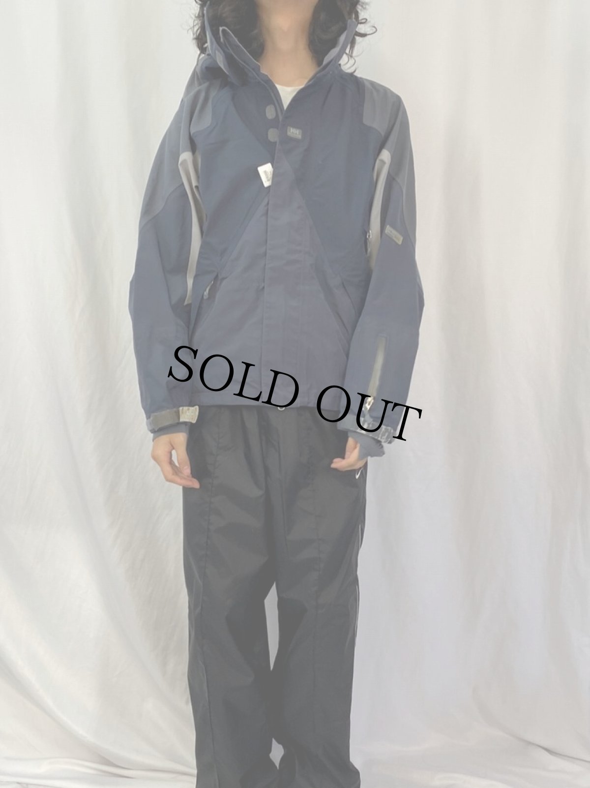 画像2: HELLY HANSEN ナイロンマウンテンパーカー S (2)