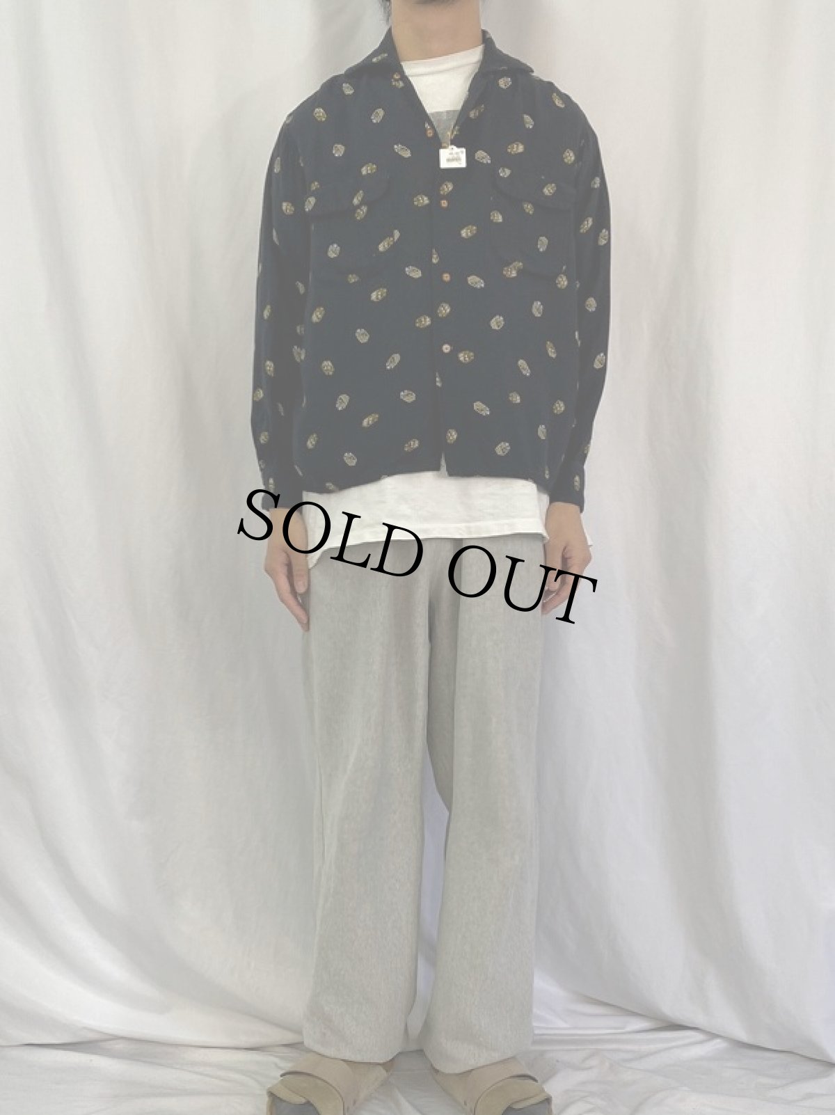 画像2: 50〜60's 総柄 オープンカラーレーヨンシャツ (2)