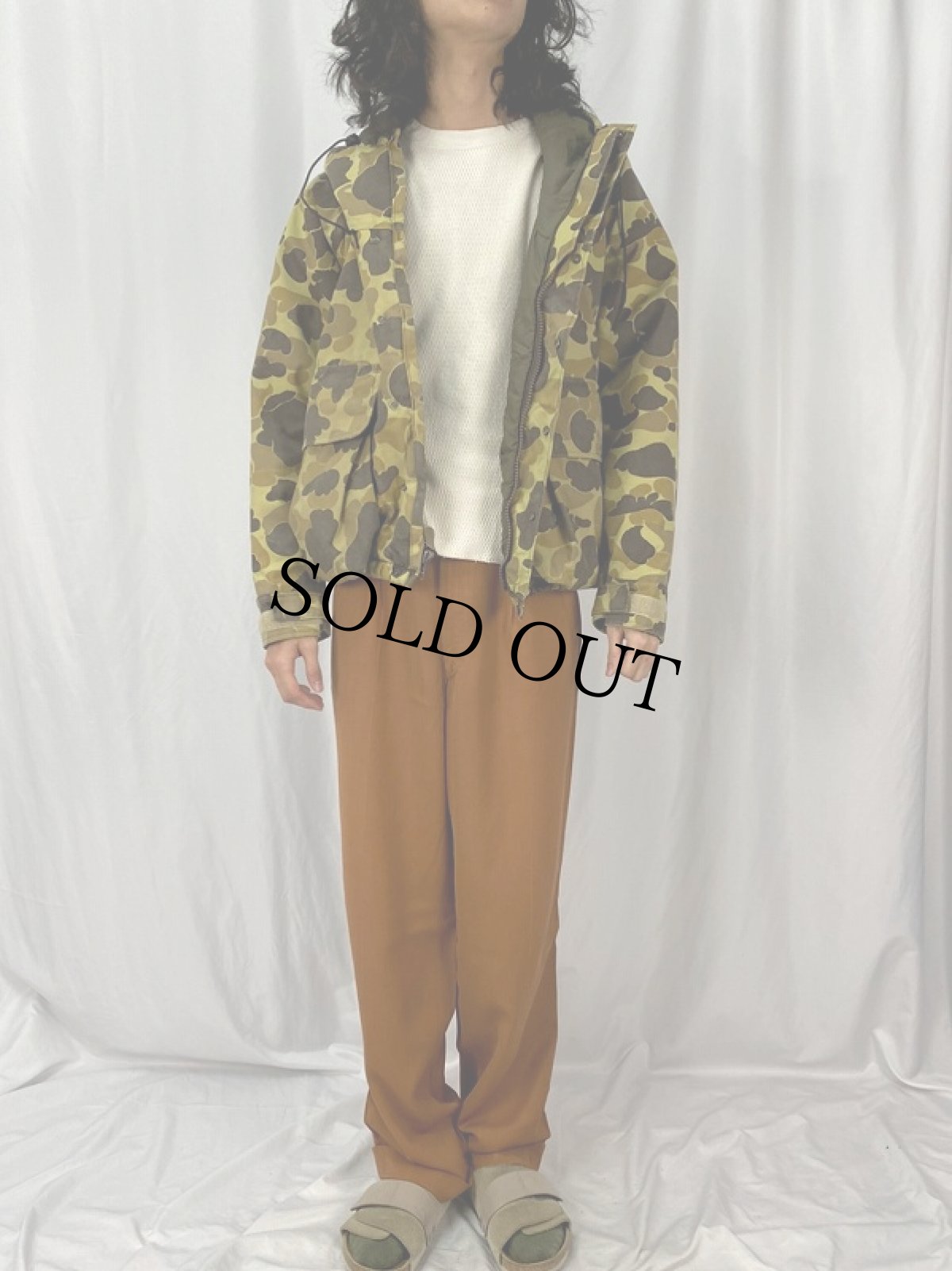 画像2: 90's Cabelas USA製 ダックハンターカモ柄 中綿入り ナイロンジャケット L (2)