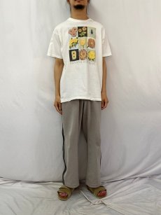 画像2: 90's BANANA REPUBLIC イラストプリントTシャツ  (2)