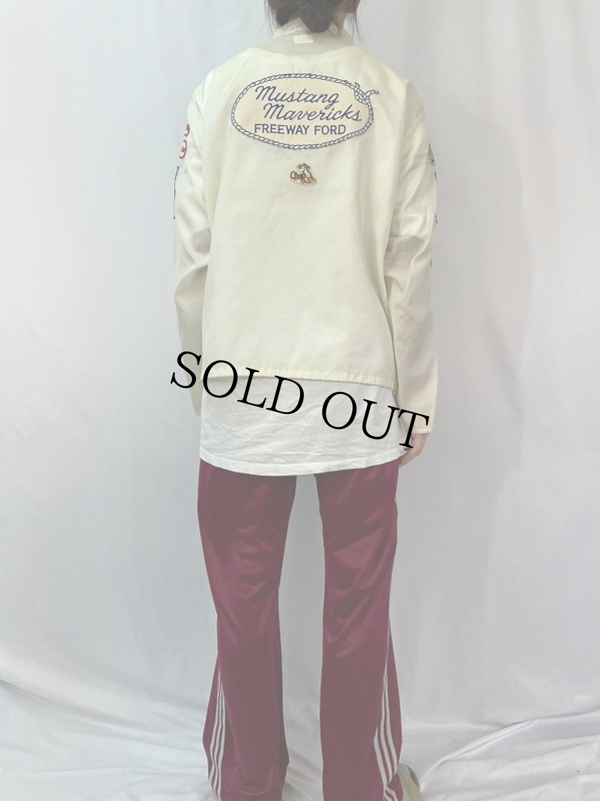 画像4: 70's Bonner パッチ付き ナイロンレーシングジャケット L (4)