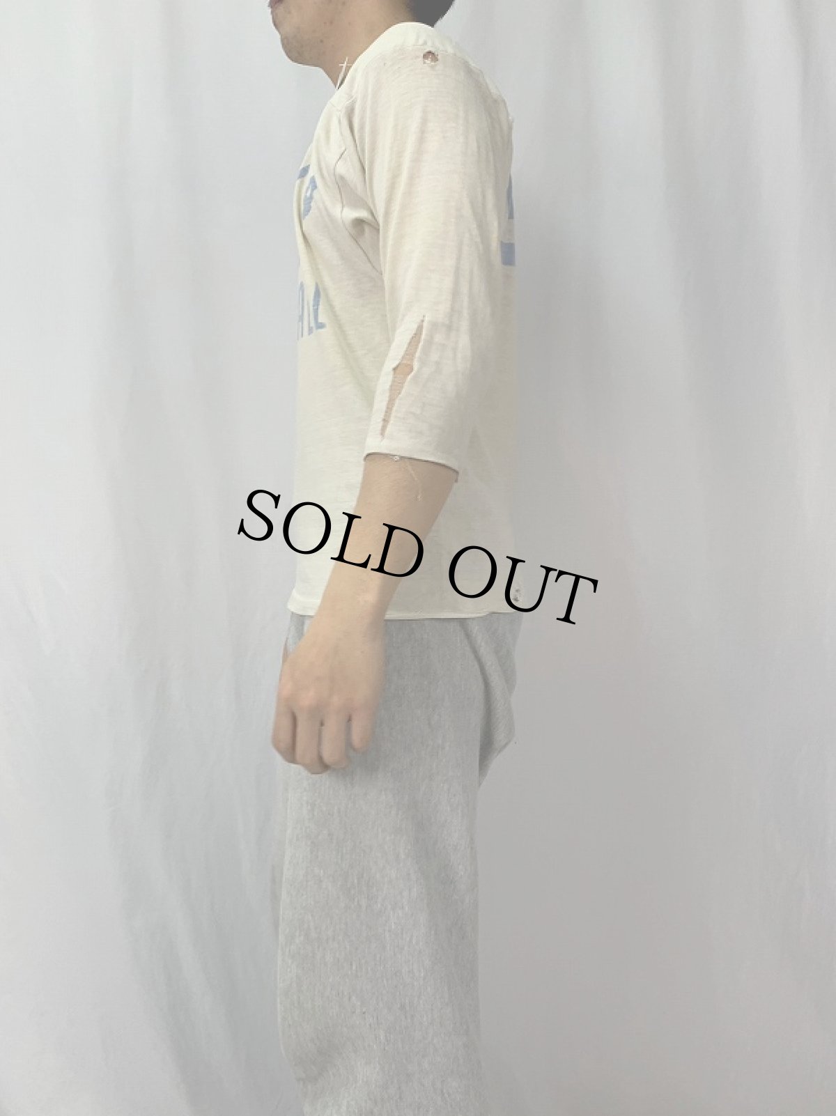 画像3: 50's "DISTRICT 4  FOOTBALL" 染み込みプリント レーヨンフットボールTシャツ M (3)