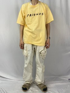 画像2: F・R・I・E・N・D・S ロゴ刺繍 テレビドラマプリントTシャツ XL (2)