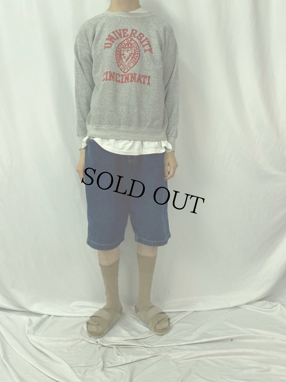 画像2: 70〜80's Champion バータグ USA製 "UNIVERSITY CINCINNATI" フロッキープリントラグランスウェット L (2)