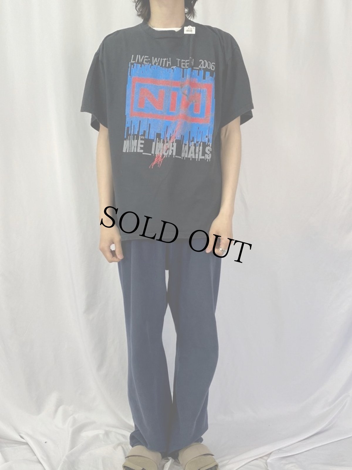 画像2: 2006 NINE INCH NAILS ロックバンドツアーTシャツ XL (2)